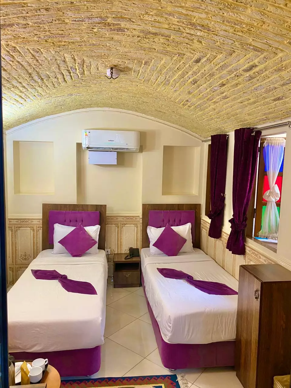 Alibaba https://cdn.alibaba.ir/ostorage/hotel-accommodation-images/68e3a0bba1e6f83605b7e60e_تویین 104.webp